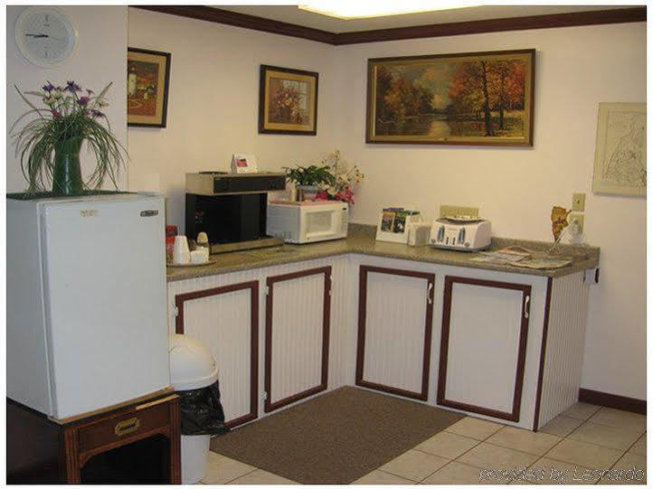 Red Carpet Inn And Suites Plymouth Cameră foto